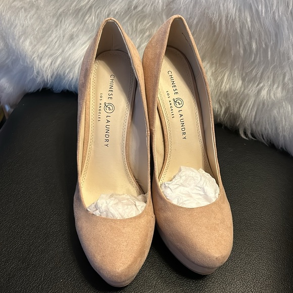 Chinese Laundry Los Angeles Suede Shoes. Size 10 M. - Picture 13 of 13